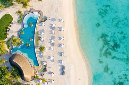 Kanuhura Island Resort