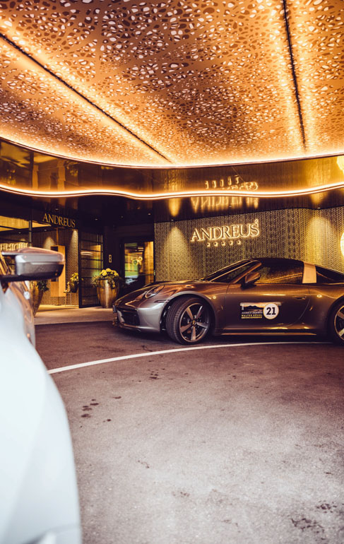 Andreus Resorts Suedtirol Wellness Spa Driving Experience Hoteleingang