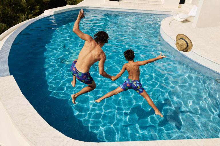 Maennermode Herrenmode Sommermode Vilebrequin Bademode Schildkroete