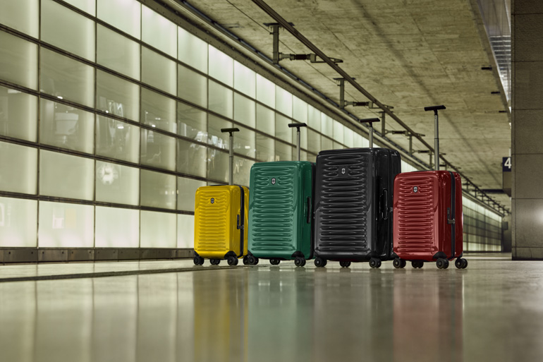 Victorinox Hartschalenkoffer Schweiz Farben