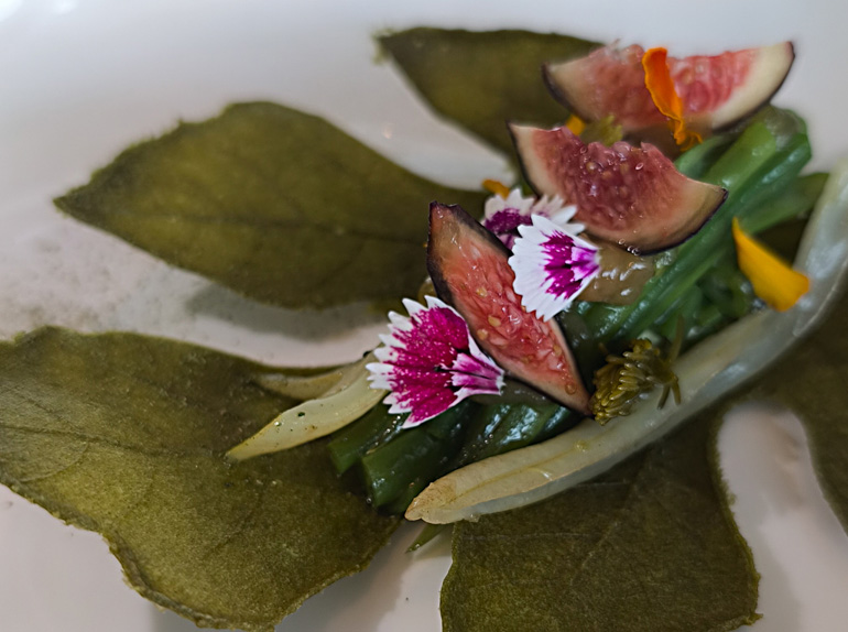 Le Normandie Restaurant Bangkok Michelin Mandarin Oriental Feigen