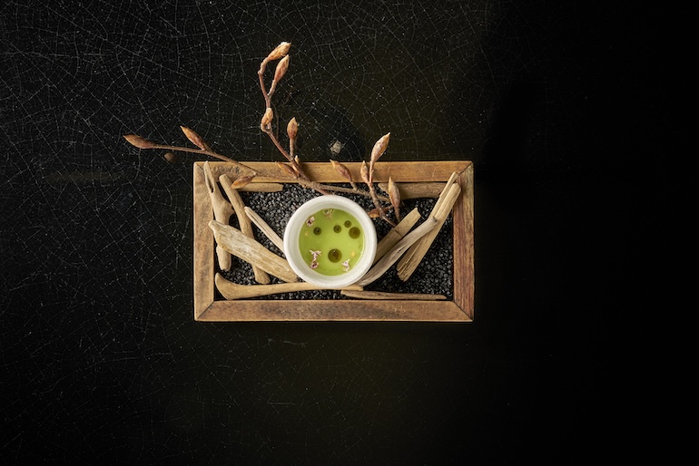 Rutz remastered Restaurant Berlin Sterneküche Suppe