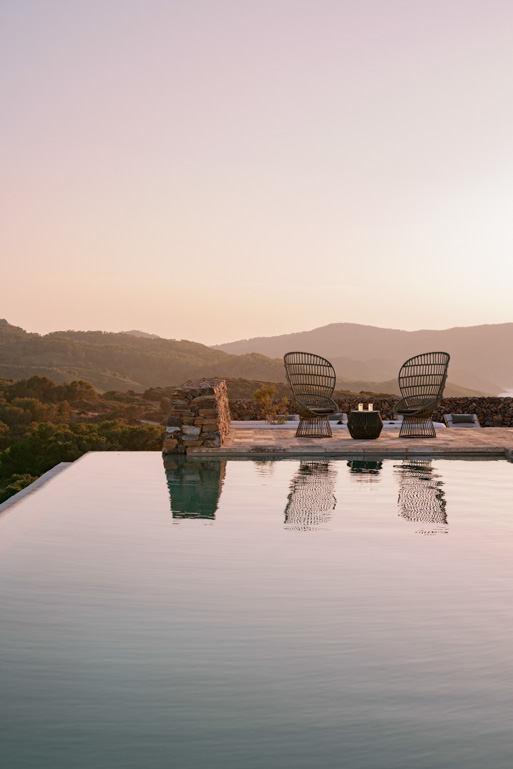 menorca-balearen-mittelmeer-urlaub-finca-pool