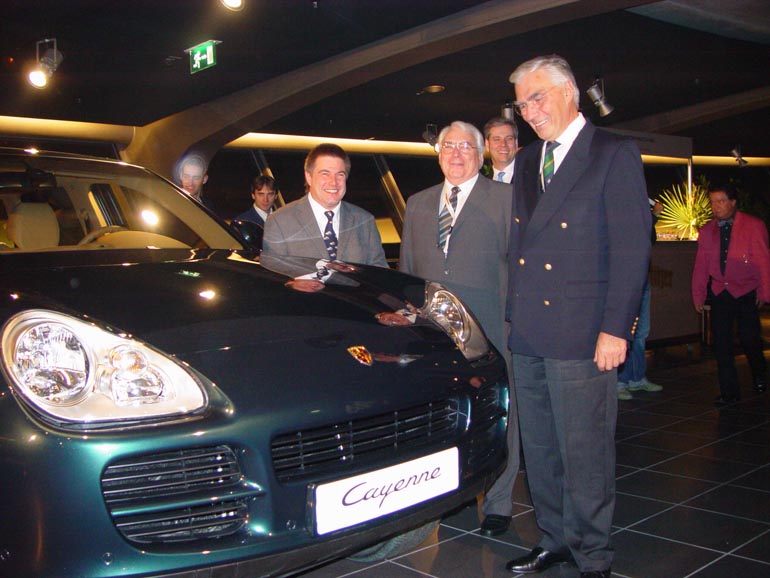 fritz-letters-praesident-porsche-club-deutschland-porsche-sportwagen-rennen-2002